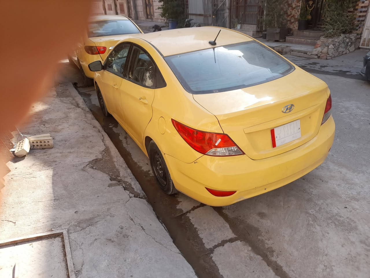 للبيع سيارة اكسنت موديل ٢٠١٣ وارد امريكي  للاستفسار الاتصال على الرقم ***********
