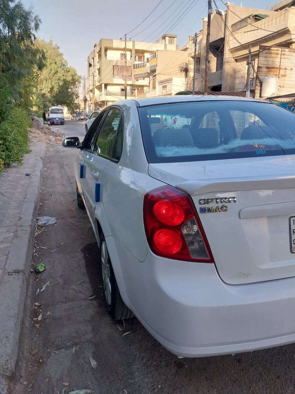 السلام عليكم سياره اوبتره ٢٠١١شركه العامه سياره رقم جديد باسمي ثاني يوم تحويل تخم تايرات مكينه جيده جدا لاتنقيص ولا تبخير كير جيد جدا داخل  نضيف سياره على وضع الشركه  نضيفه تجي شوف احلى من الصور سعر ٨٦ ورقه وبيها مجال مكاني بغداد الجديدة (‏    ***********‏)
