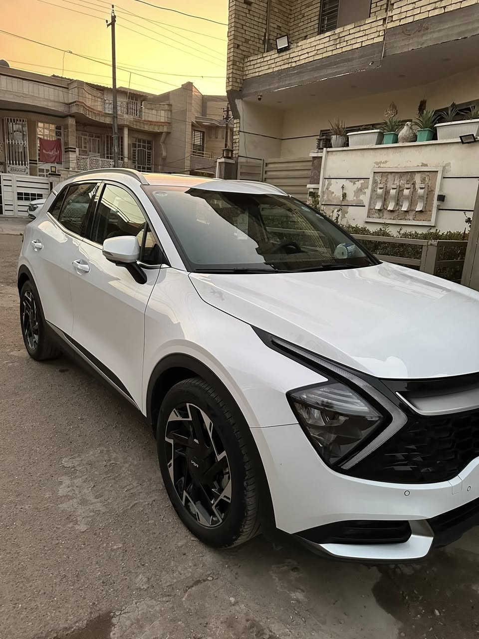 سلام عليكم كيه سبورتك موديل 24 رقم ابيل  مكفوله كفله عامه ماشي 24 فول مصفات عده الفتحه مكان الساره بغداد بسمي ***********
