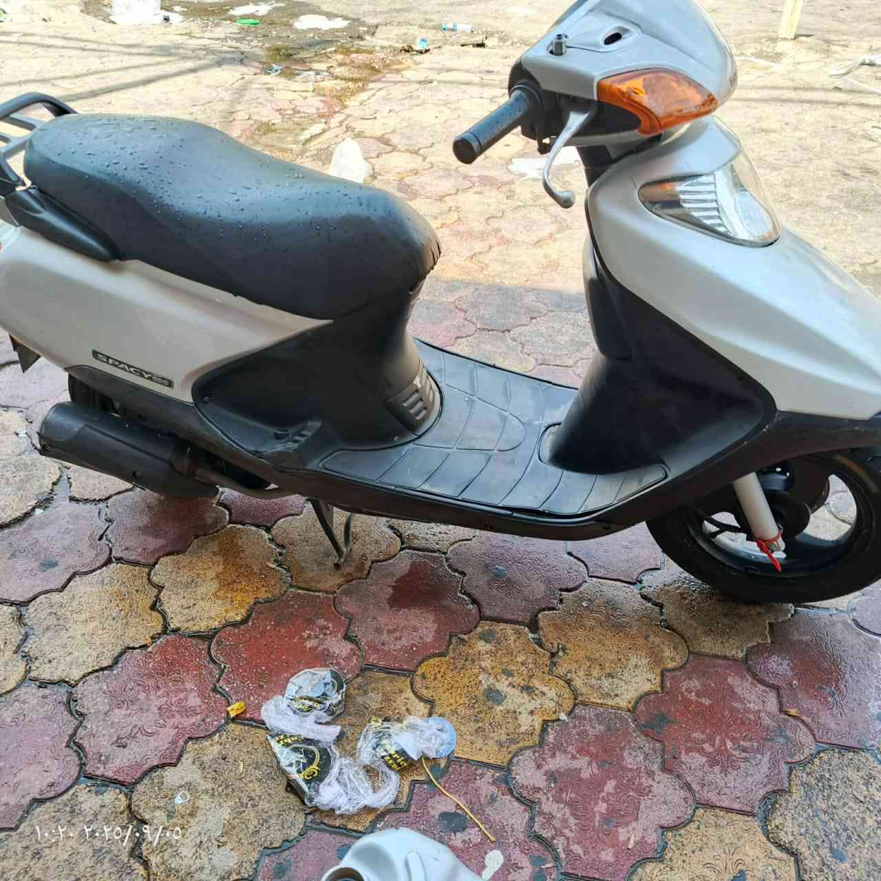 سلام عليكم اخوان دراجه سبيسي اللبيع مكفول كفاله عامه ما مفتوحه مكاني ميسان قلعه صالح وهاذ رقمي ***********
