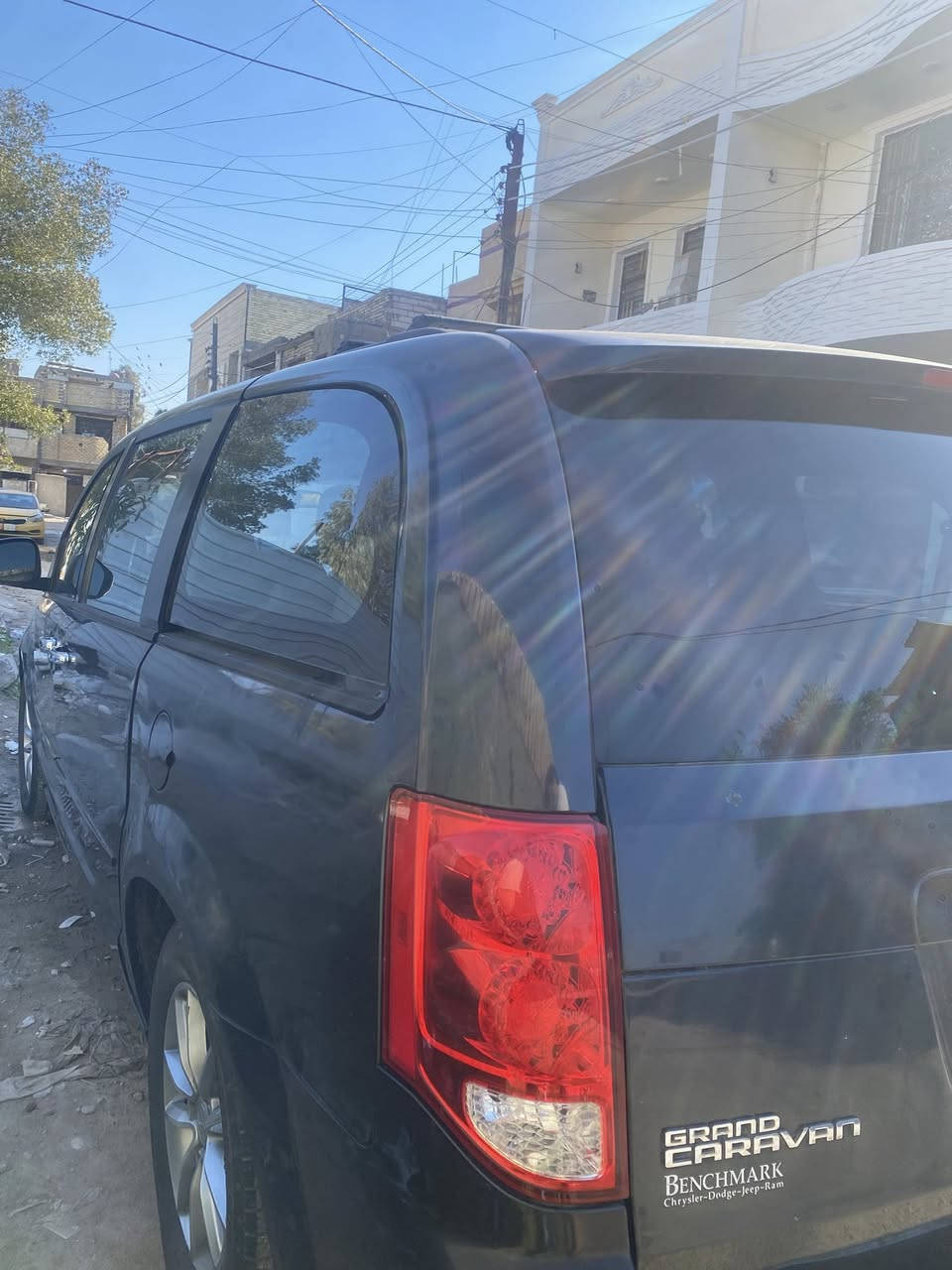 دوج كرفان موديل 14 فئه RT فول مواصفات  بأسمي  رقم بغداد  محرك جديد شاده و كير خير من الله السعر 125 الرقم ***********
