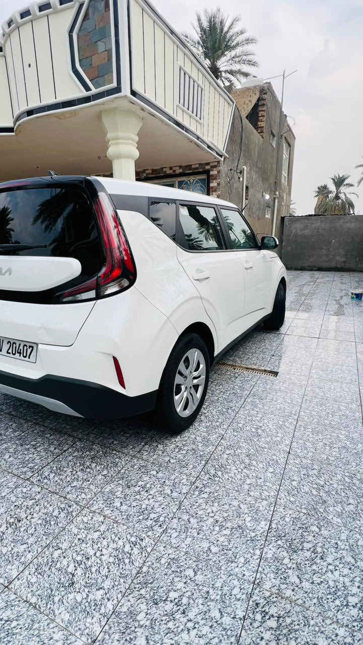 كيا سول موديل 23مرقمه اربيل بسمي حادثه دعاميه فقط بدون ارباك وبدون دواخل السياره مكفوله ماشيه 32الف  سياره احله من الصور بعد 
عنوانه حله قرب سيطرت الاثار 
للستفسار 
***********
***********
