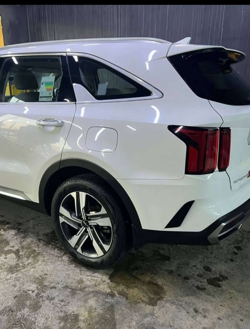 السلام عليكم اخواني الاعزاء
سورنتو موديل ٢٠٢٣ نص فول السيارة نظيفة والحمدالله وباسمي ورقمه بغداد الدولي ماببه اي نقص بصمة تشغيل عن بعد شا؛ ة نفكيسن وكاربلي وبلوتوث كير ماوس ٤وضعيات قيادة سايد بريك كهرباء مري شفط ترحيب ٣ قطع تبريد دشبول اضاءه ٨ الوان شاحن لاسلكي بيه طعجه بالباب الي وره فقط ممصلح لان الصبغ مواكع ماشية ٨١ قابلة للزيادة السعر ٢٨٢ وبيه مجال للشراي ويارب يرزق الجميع
مكان السارة بغداد رقم الهاتف ***********
