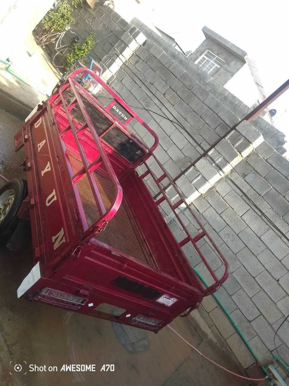 السلام عليكم 
ستوته دايوان للبيع 
موديل 2021
اوراق كامله سعر 
خاص او الاتصال 
مكاني ديالى ناحيه جديده الشط 
***********
