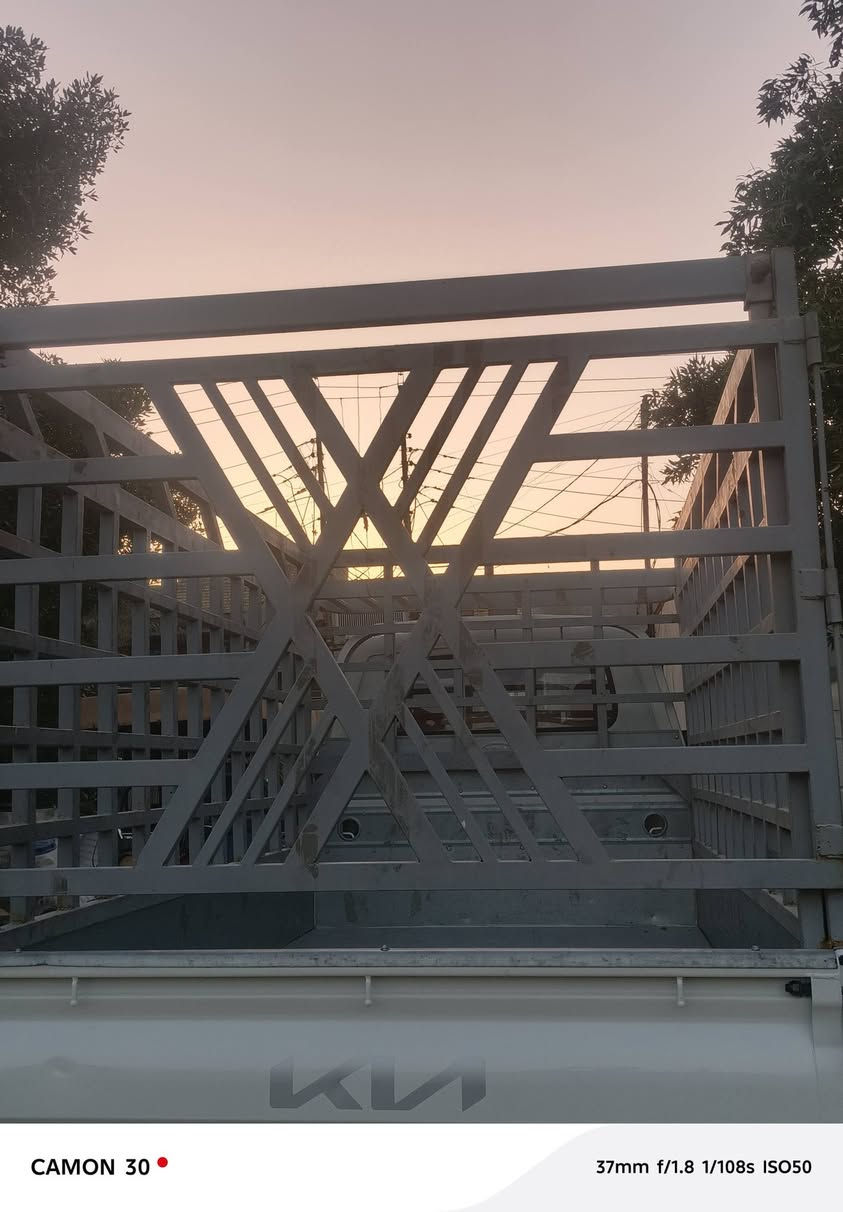 سلام عليكم محجر كيه فحل للبيع السعر 500وبي مجال بسيط حك الجيه المكان بغداد الزعفرانية التصال ***********
