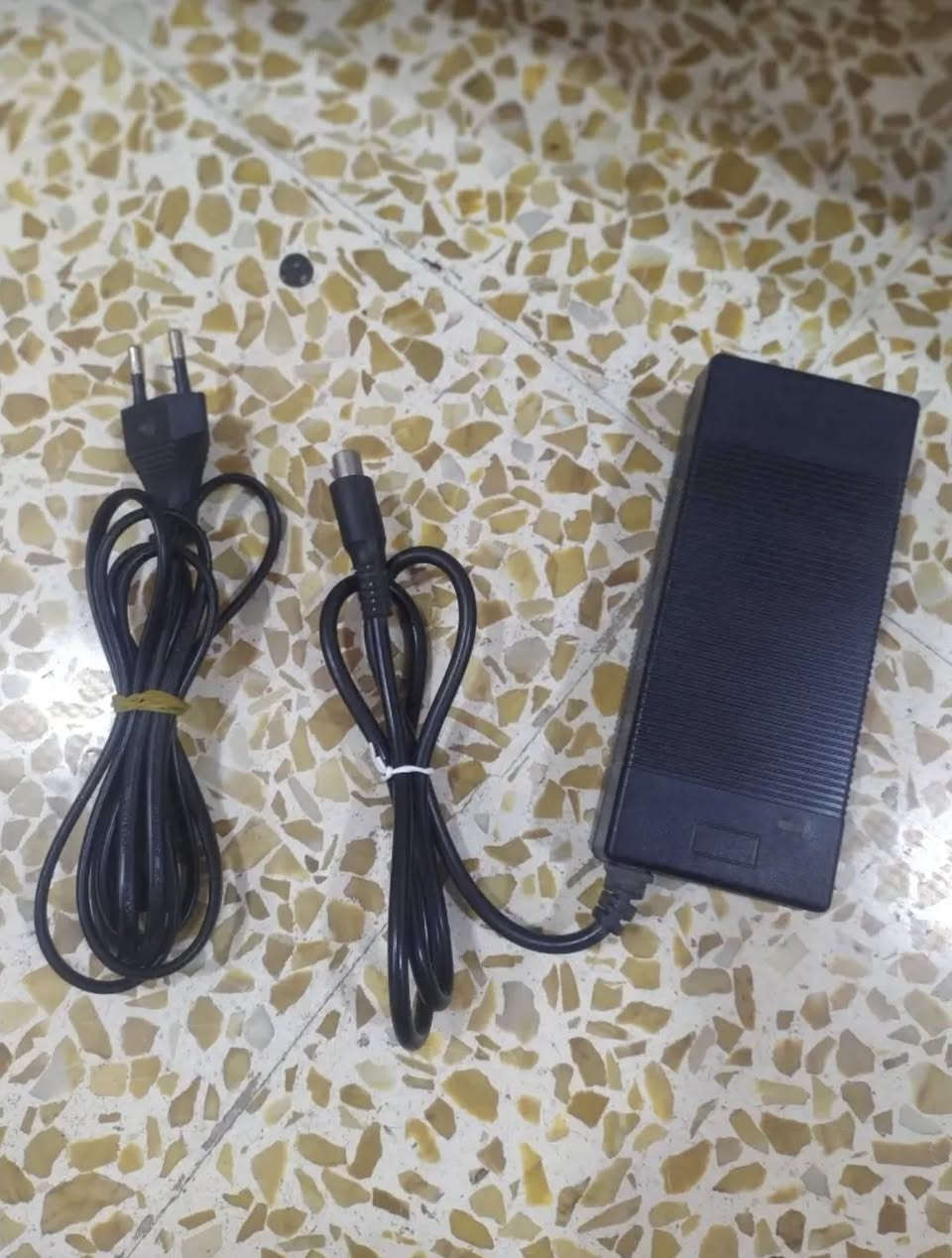 سكوتر كهربائي للبيع نضيف السعر 160مكاني الايسر الشراي يجي خاص


**إذا كنت صاحب هذا الإعلان وتريد حذفه لأي سبب، رجاءا أرسل رسالة إلى الدعم الفني**