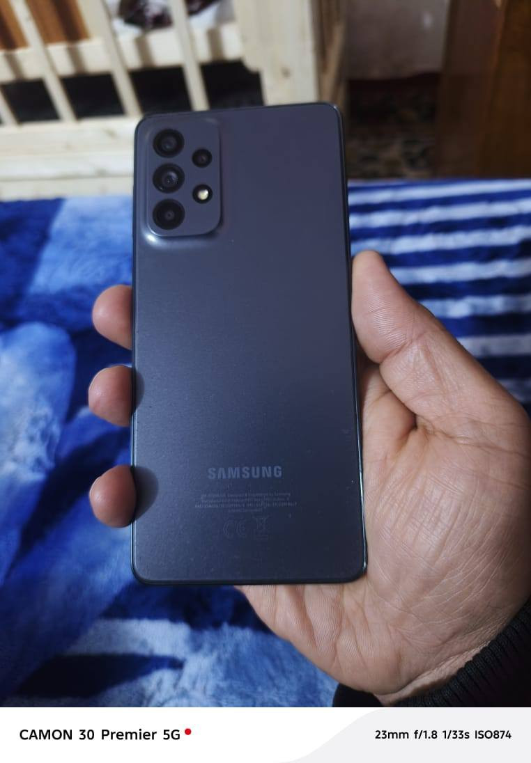 السلام عليكم  / ادمن وافق بلا زحمه
سامسونج a73 5G
نضيف بلادي شرق اوسط
ذاكره 256 ram8
 السعر 180 قفل  بي لزكه اصليه +2 كفرات
الاتصال على الرقم خط او وتساب 
***********
م الرمادي
