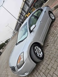 نيسان التيما • ٢٠٠٨ • صبغ عام