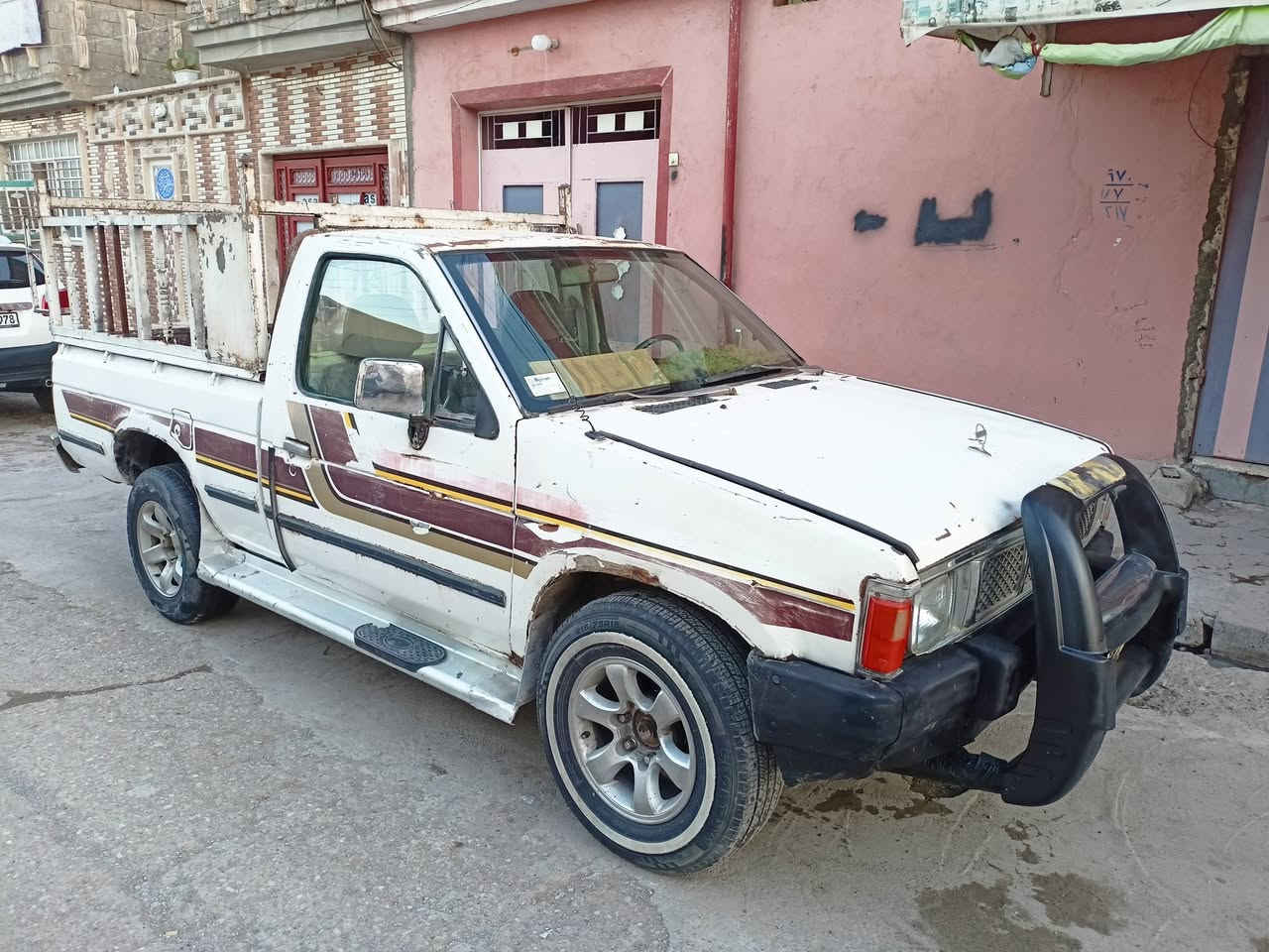 بيكم نيسان مديل 88 كير شرط محرك
شرط شاصي شرط اكسن شرط كاربون بنزين بيها 
تريد وكاله تريد تحويل 
السعر 18وبيها مجال 
***********و***********
