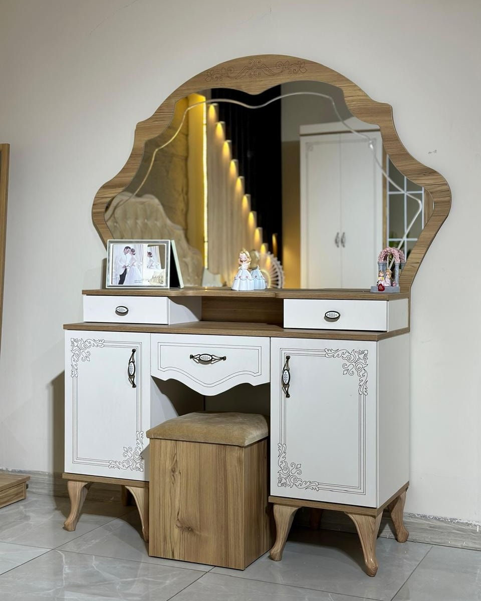 تم وصول موديل ♦️ الجوليا الكانتري ♦️
تركي اصلي ضمان ٥سنوات 🇹🇷 
سرير مخزن جك 🎄🎄
برغي وقفل حديد ✨️
شغل ممتاز جدا 
مليون و٣٥٠ الف 
سارع بالحجز قبل نفاذ الكميه ⚘️ 
بغداد نقل وشد مجاني ✅️ 
يوجد خدمه توصيل 
نقل وشد مجاني محافظات الحبيبة 🎇🎄
بأسعار رمزية 
*********** 
يوجد واتساب
