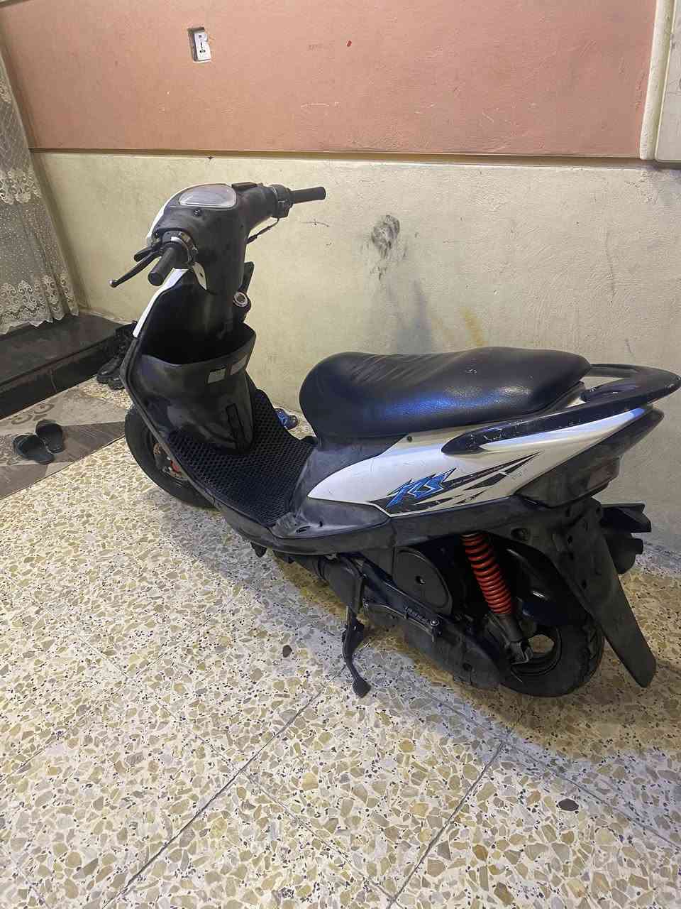 سلام عليكم دراجه عدله درجه جديده كفرات ختم واحد جوزه تجاريه كبريتر تجاري بس درجه مكينته خير من الله سعر ٦٠٠ مكان مدينت صدر ساحت مضفر ***********
