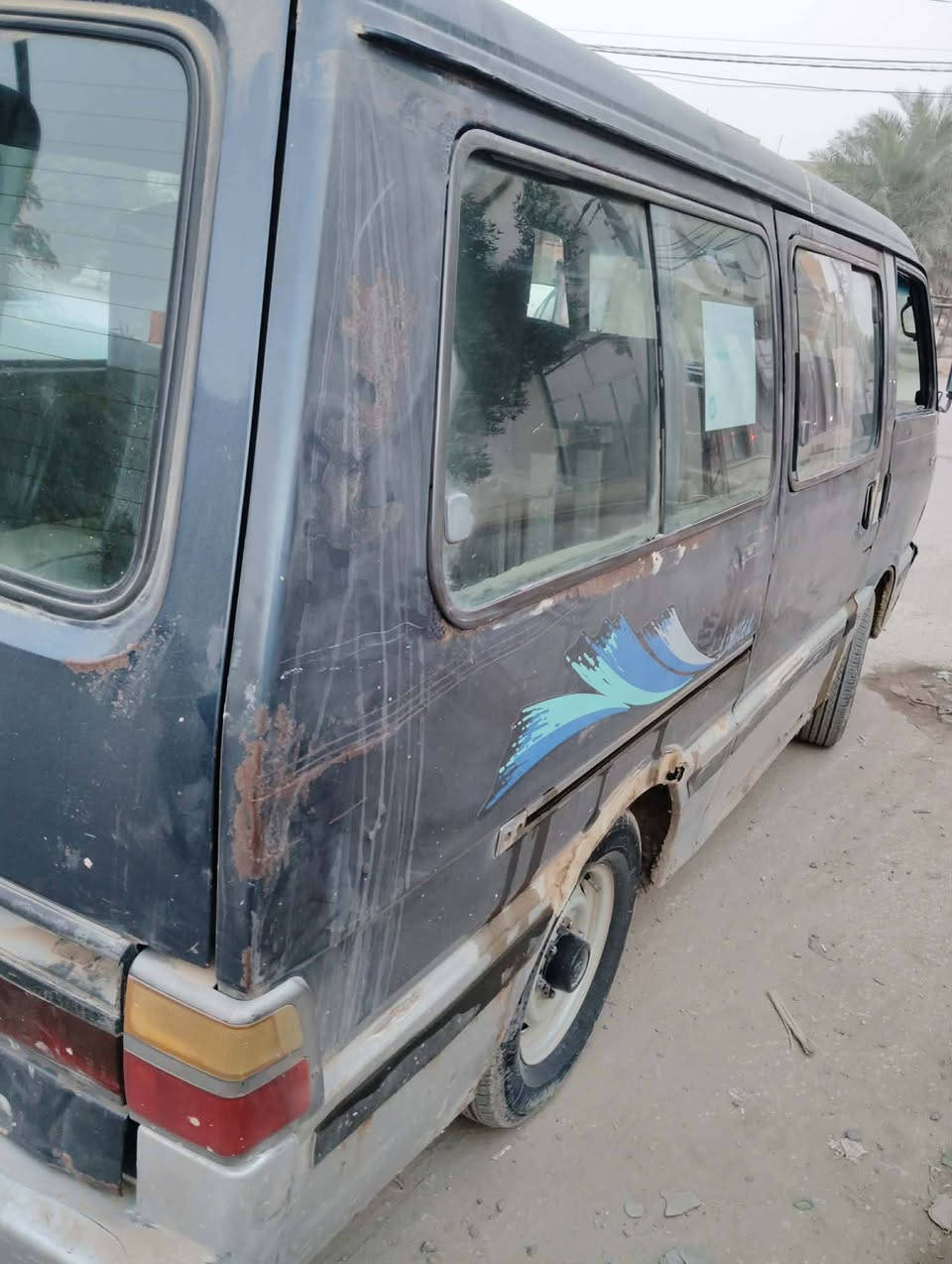 كيه بسته رقم ذيقار گير محرك مكفولات حداديه تخم تاير باتري جديد اي نقص مابيهه الگشر بلادي شواصي سليمه السعر ١٩$مكان السيارع حله***********
