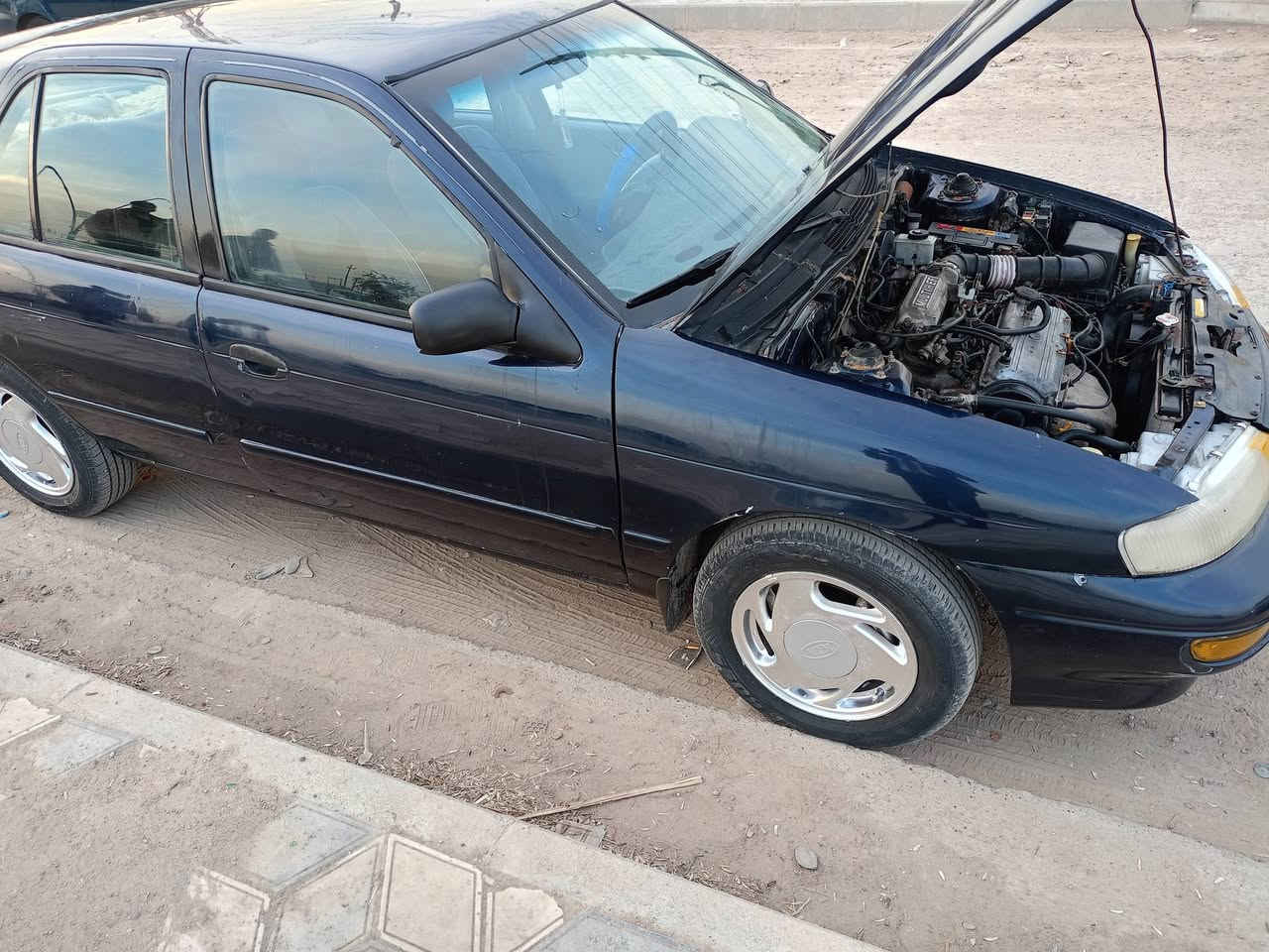 السلام عليكم
كيا سيفيا للبيع موديل 95 رقم ديالى محرك مفتوح لا صرف ولا بخار كير عادي كهربائيات كلهة شغاله تخم تاير  صدر امامي خلفي  80% مصبوغة حزام للجماليه سيارة جاهزة  السعر 33 وبيه مجال
المكان ديالى دلي عباس 
***********
