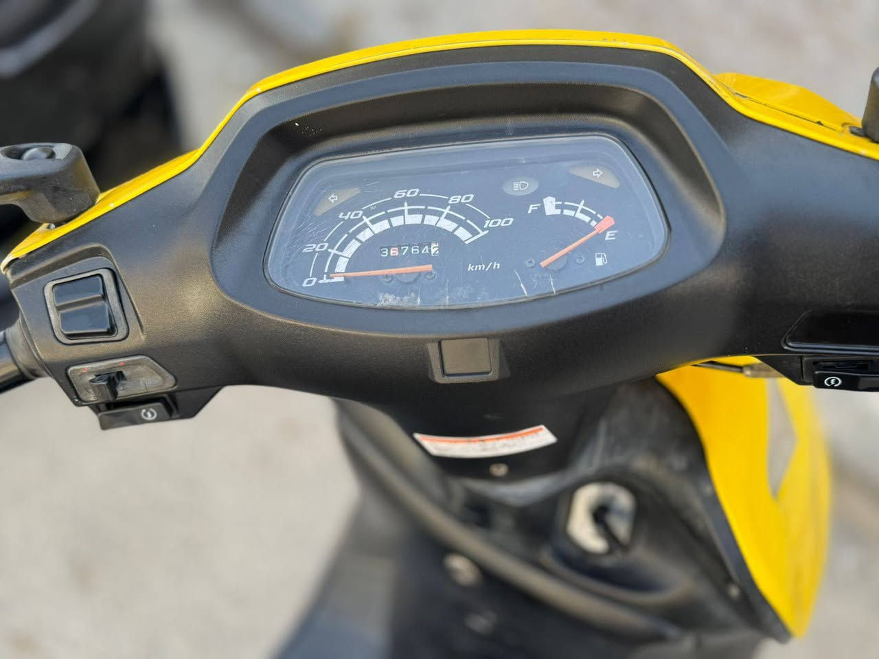 سلام عليكم دراجه سبيسي ياباني للبيع شغاله سلف هندر كهربائيات كله شغاله مبيه اي نقص قفل جنطه قفل سكان كله شغل مفتوحه رايمر كفر اصلي 
السعر 650 
العنوان الكوت الخاجيه 
***********
