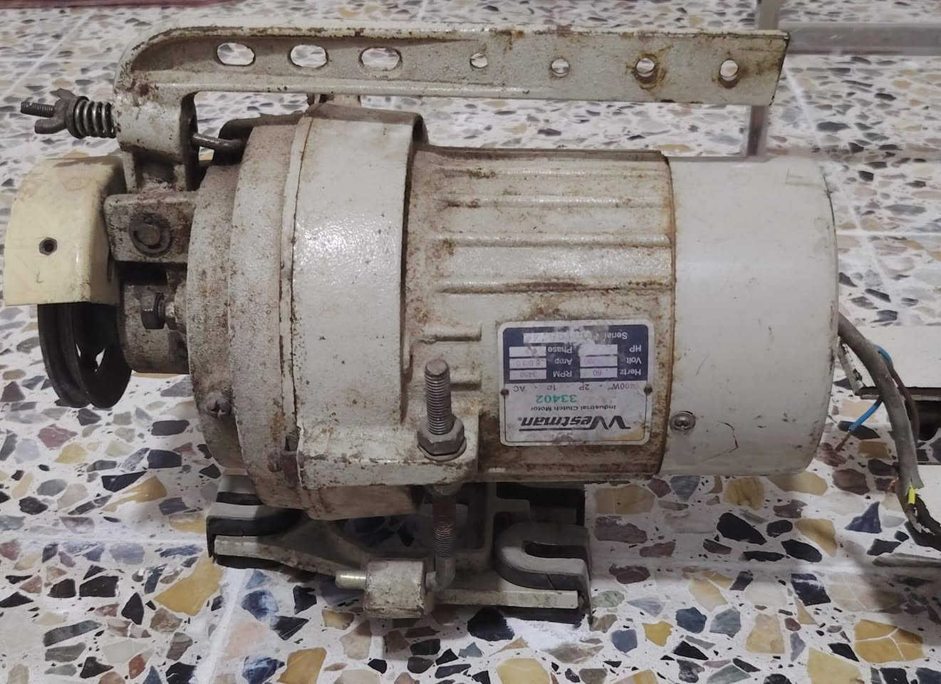 مكينه صناعي شغاله ماطور شغال 90 الف المكان بغداد الشراي يراسلني خاص


**إذا كنت صاحب هذا الإعلان وتريد حذفه لأي سبب، رجاءا أرسل رسالة إلى الدعم الفني**