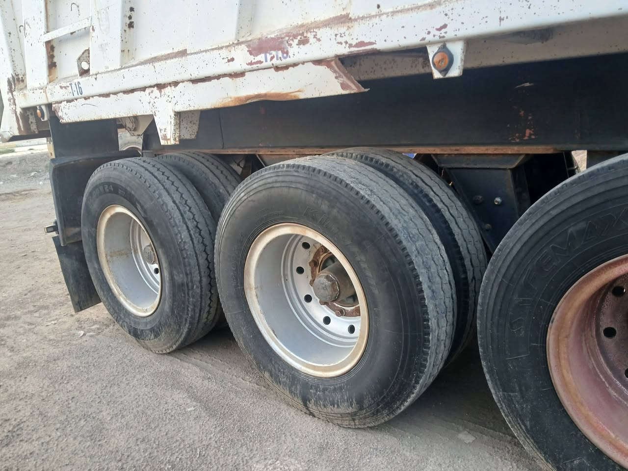 سلام عليكم للبيع عربانه 24 متر 3 دناكير  ***********
اسيا ***********
