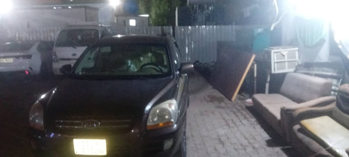 سلام عليكم سياره لبيع نضيفه وجديه مكفول ما عده جاملغ الخلفي مال امريكه السعر ه ٨٥ رقم بغداد دولي رقم الهاتف *********** بغداد رصافه
