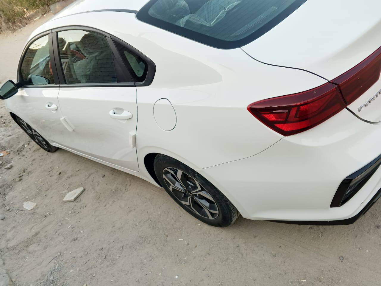 السلام عليكم 
كيا فورتي 2020للبيع وارد امريكي محرك 2000
گير at  ضرر تبديل جاملغ امامي جهة اليمين مع البنيد
الباقي مكفول السيارة جاهزة من كل النواحي فحص وين ماتحب السيارة معوقين ينتهي ب2027 اتعهد الك بالوكالة مكان السيارة الشطرة السعر المطلوب 126 
الشراي يتصل وبالخدمة 
*********** الشطره, ذي قار
