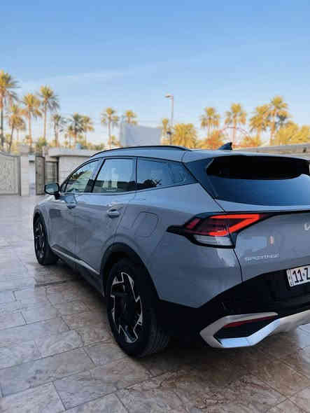 السلام عليكم 😎🔥بيع فقط
كيا سبورتج 2023 وارد امريكي 
صور الحادث مرفقه ب اسفل المنشور 🔻
ترقيم جديد تحويل مباشر ب اسم المشتري 
عداد 64 الف KM
الون سمنتي مميز 
الفئه برستيج اعلى فئه ب السبورتج
المواصفات 🔰
محرك 2.5 GDi
بصمه تشغيل وابواب 
كشن السائق خزن مومري 
تشغيل عن بعد 
سقف بونراما 
5 كامرات 360 درجه 
غرفه جلد 
مقاعد حار بارد كهرباء 
صندوك ذكي 
لد امامي خلفي 
حساسات امامي خلفي 
درايف مود 4 وضعيات قياده 
اوتو هولد 
سايد بريك دكمه 
دشبول دجتل كامره مع الاشاره 
كروز سرعه 
رادار 
نقط عمياء
سيستم  سماعت harman
داخل وخارج زينون 
وبعد بيها مواصفات 
📍عنواني /بغداد الكاظميه 

***********☎️

‏☎️ ‭0787 233 6394‬
