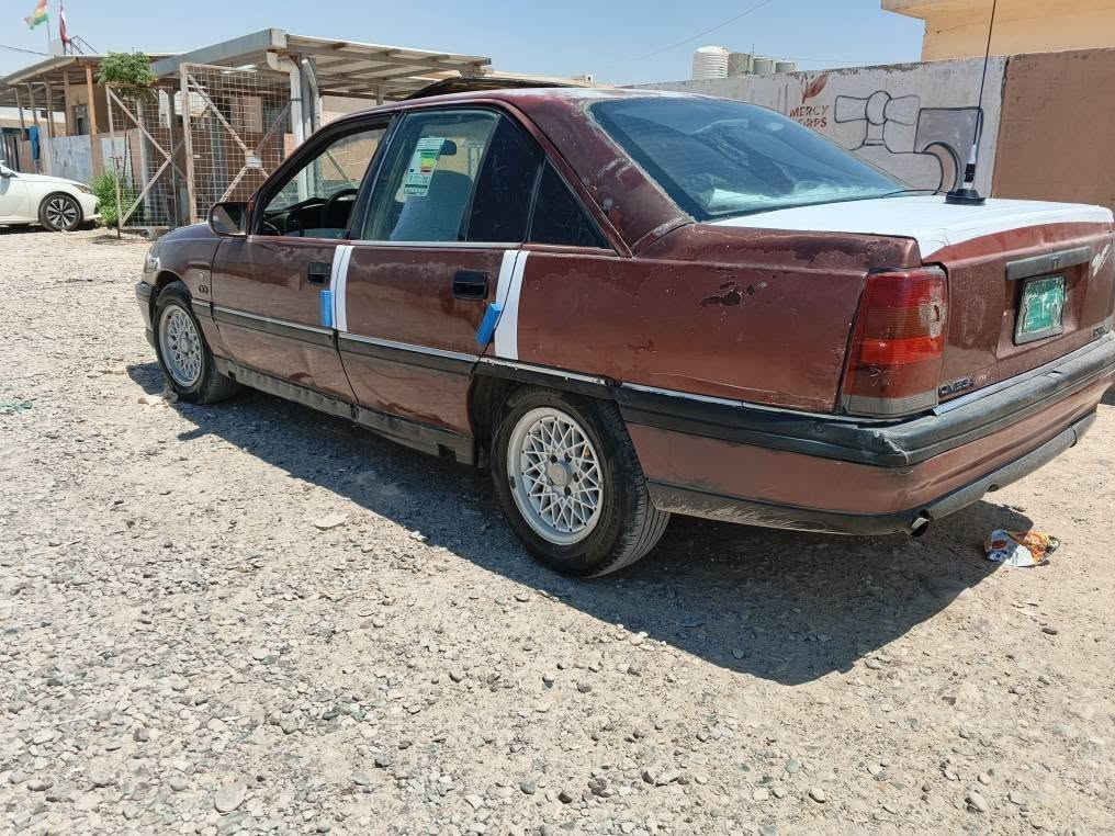 13وارەقە ئوبل اوميكا موديل91كيرمكينه بشرط مكينه20 4تايه ويل حصير جديد عندو سنوي واجيها واكاله كتاب مرور كامل موجود صاحب سياره بل موصل اني ماعرف رقم موبايل هيج ابيع مكان صاحب سياره موصل(حي بكر)اسم صاحب سياره(دحام سلطان سليم)وكيل اول(اسماعيل اسعد علي)مكان موصل قريه بايبوخ سعر13مجال ***********واتساب أربيل, العراق
