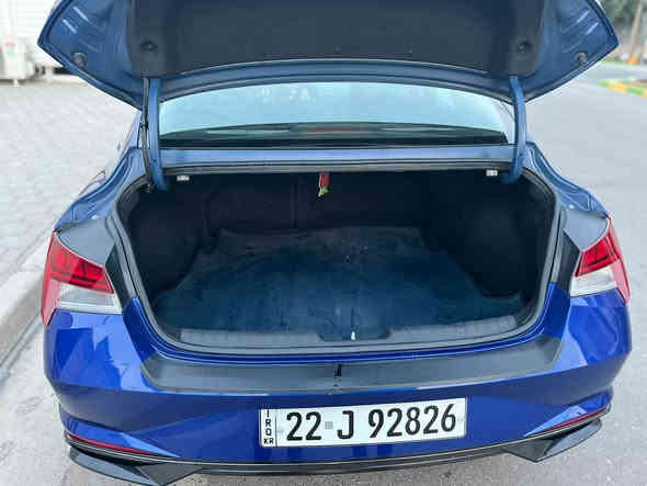 السلام عليكم 
النترا موديل 22 
السيارة جديدة 
حادثهاا كلش. حلو وشوفت عيونك 
فول مواصفات. 
بصمة 
سلايد 
رادار 
كشن كهرباء 
نقطة عمياء 
شاشة.متصلة دجتال 
مكينة 2000دوش 
اتو هولد 
سايد بريك بصمة
بك لايت لد متصل 
بجم لد 
وعدسات 
اشاير مري 
شحن واير ليس 
3انضمة قيادة 
تشغيل عن بعد  
بصمة عدد 2
مراية اوتو دم 
نضام صوت من  بوس
ويل ١٨ 
تايرات جدد 
مكينة كير مكفولات 
مكاني بغداد حي الجامعة***********
