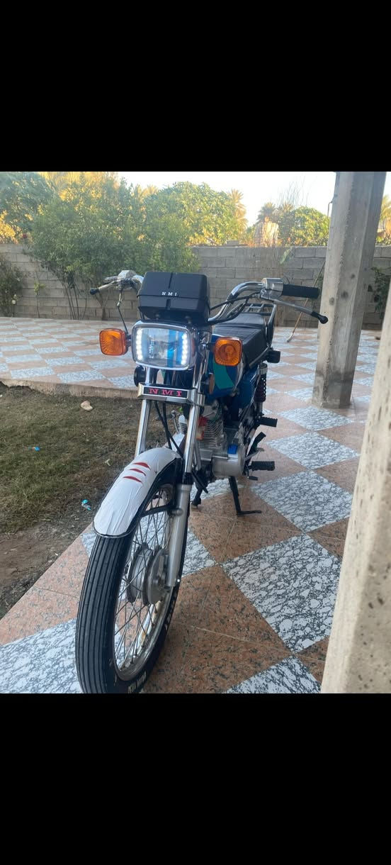 السلام عليكم
نامه 25 للبيع محرك رابيدر السعر 560 وبيه مجال ديالى بعقوبه محرك بعده بل جيس الدراجه معدل 
ملاحضة الصلنصه جانت امزنجره... حاليأ مصبوغه حراري 
الاستفسار خاص وبلخدمه


**إذا كنت صاحب هذا الإعلان وتريد حذفه لأي سبب، رجاءا أرسل رسالة إلى الدعم الفني**