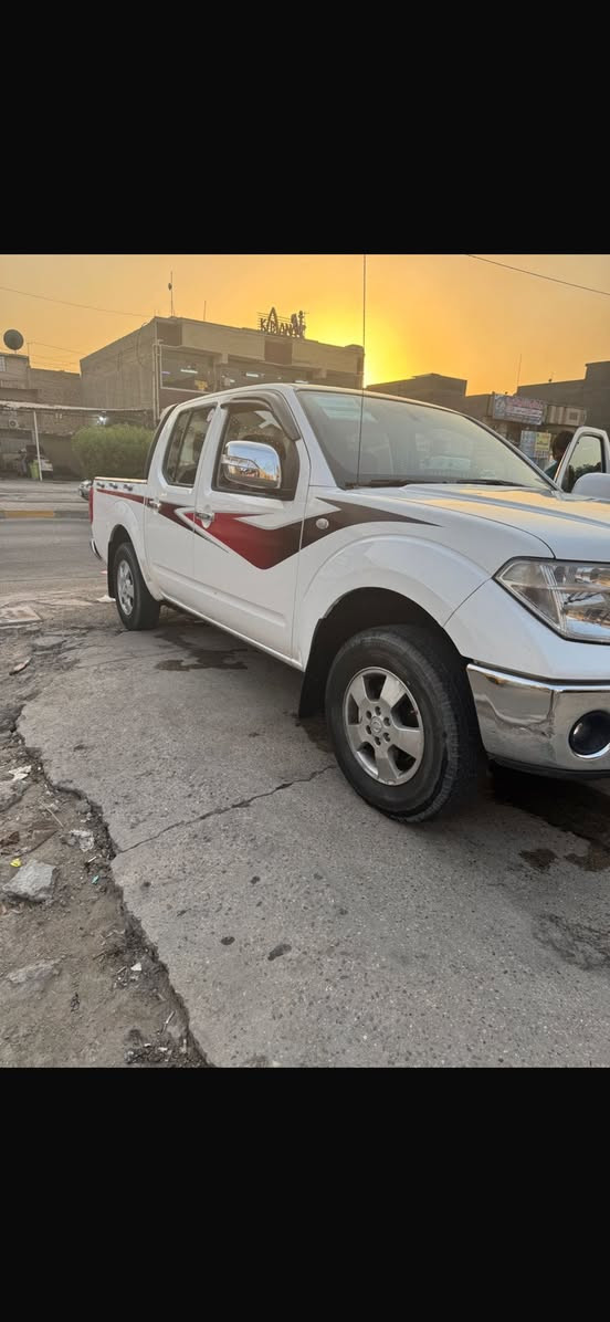 نيفارا اربيل 2013 تبديل باب خلفي بلادي فقط وكالة عامة باسمي سيارة جديدة وجاهزة السعر 115 مكان الدورة حي الصحة موبايل ***********
