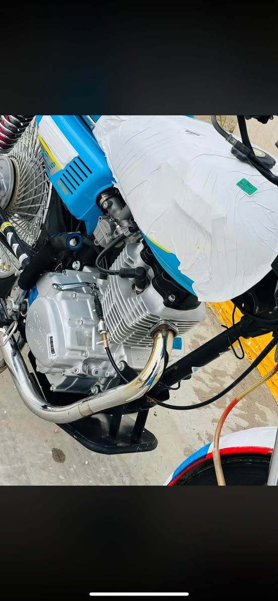 السلام عليكم دراجه ايراني موديل 2024 للبيع السعر 600 وبيه مجال دراجه كلشي ما ناقصها شغل واطلع مكاني تكريت الرقم ***********
