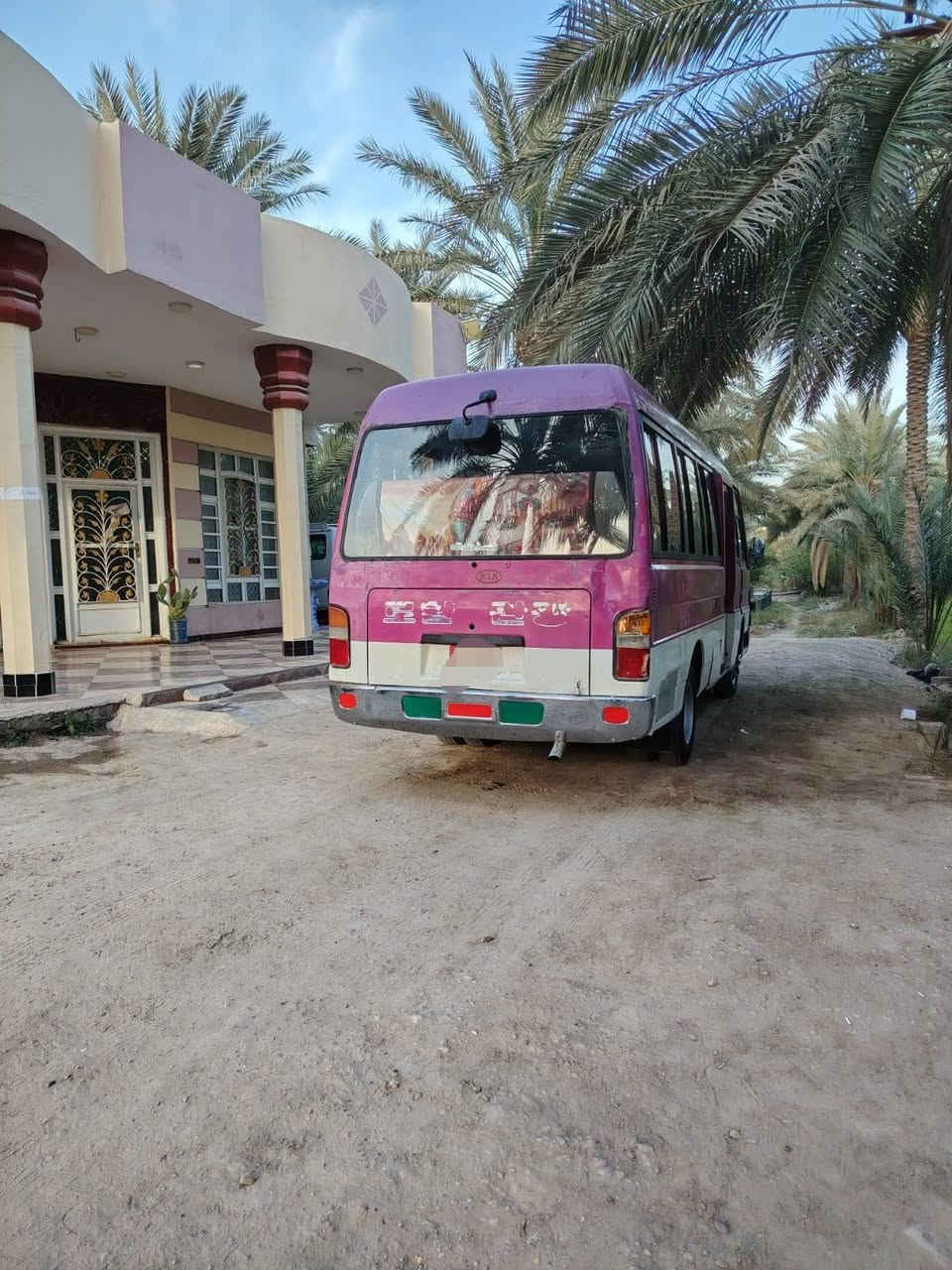 السلام عليكم كوستر كومبي موديل 2001 رقم انبار بسمي سنويه مجدده ل29 مصفره غرامات والهيئه تخم تاير جديد شاده مكينه وكير جدد 3 ففيتي كير اوتماتيك بور شغال حداديه جديده بريك 4 اوياله بالمكان دوشمه كله كامله ونضيفه سياره جاهزه من كلشي رايده ب( 60 ) وبيه مجال للشراي غير متواجد ع الفيس الشراي يتصل واتساب موجود  *********** 
*********** مكاني بابل
