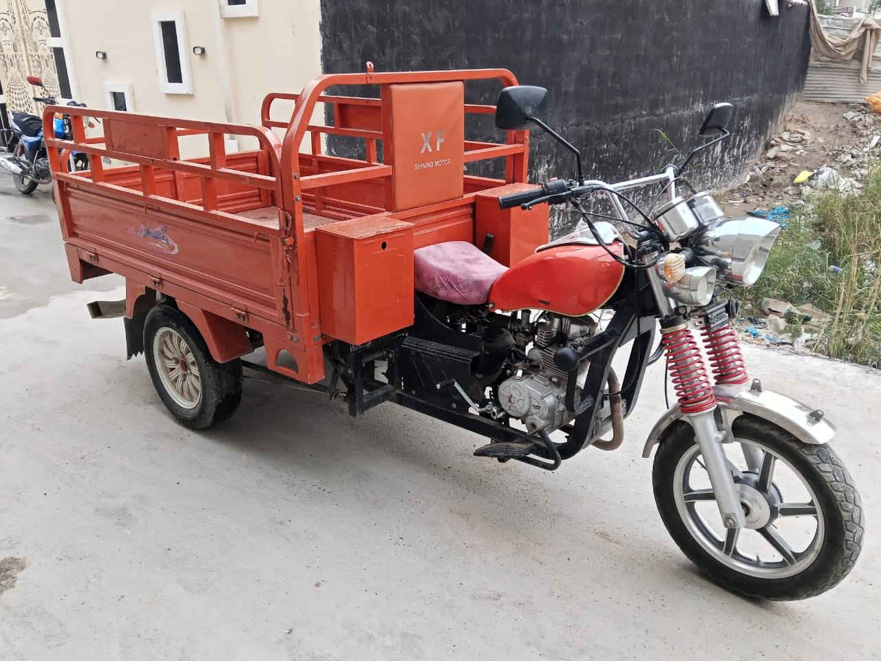 سلام عليكم ستوتا موديل 2021 رقم ديالئ نكليزي تحويل ثاني يوم ستوتا كاملة من كلشي سعر مليونين و مية بيها مجال*********** قليل بعقوبة بهرز مكلف بنشر لحد يراسلني تصل عل رقم
