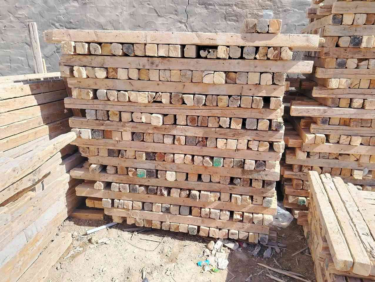 السلام عليكم سير مقاصير 3*3  قياس مترين٢ إلى ٦٠ سم مكاني حله  اتصل***********
