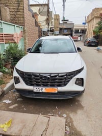 للبيع توسان ٢٠٢٤  وارد خليجي  بيه حالوب وبيه بارد بالباب ماشية 41الف ب...