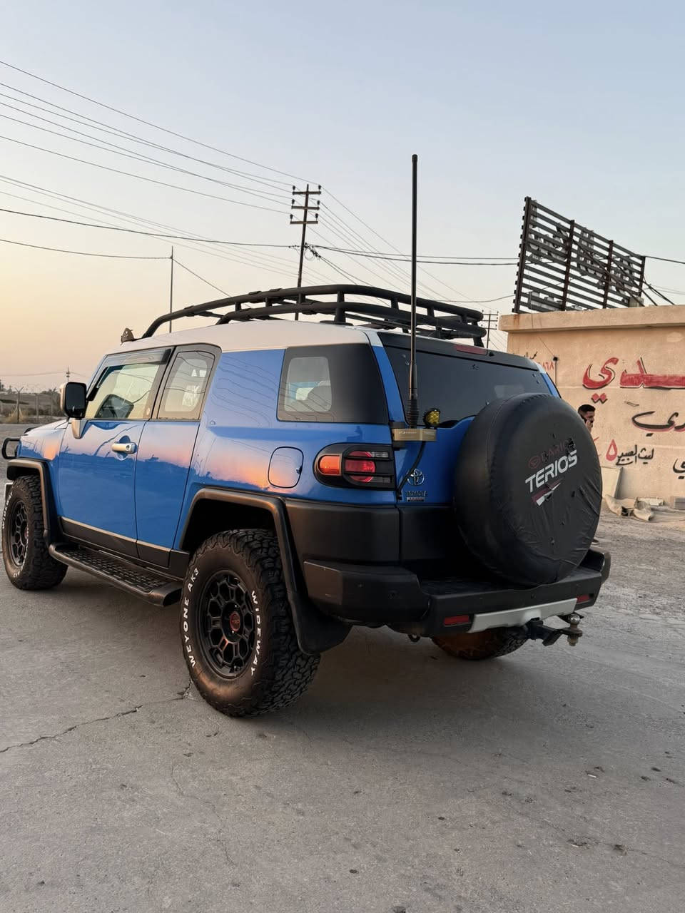 السلام عليكم اف جي 2007 وارد امريكي كلين تايتل السياره 
بدون اي صبغ ولا حادث بيه اماكن بارد 
السياره كلش جديده وصدر امامي خلفي جديد وادامه كامله مسويلها 
مكينتها بلاديه مكفوله 
والسياره جديده كلش 
وضايفلها درع ولايتات وسماعات وشاشه جديده 
مناقصها اي شي منضومه تبريد جديده كامله 
رقم بغداد باسمي للبيع 
سعرها 162 ورقه وبيها مجال 
خابرني وتدلل ***********
مكانها بغداد الكرخ 
الويل مو وياها ويالتها الاصليه موجوده
