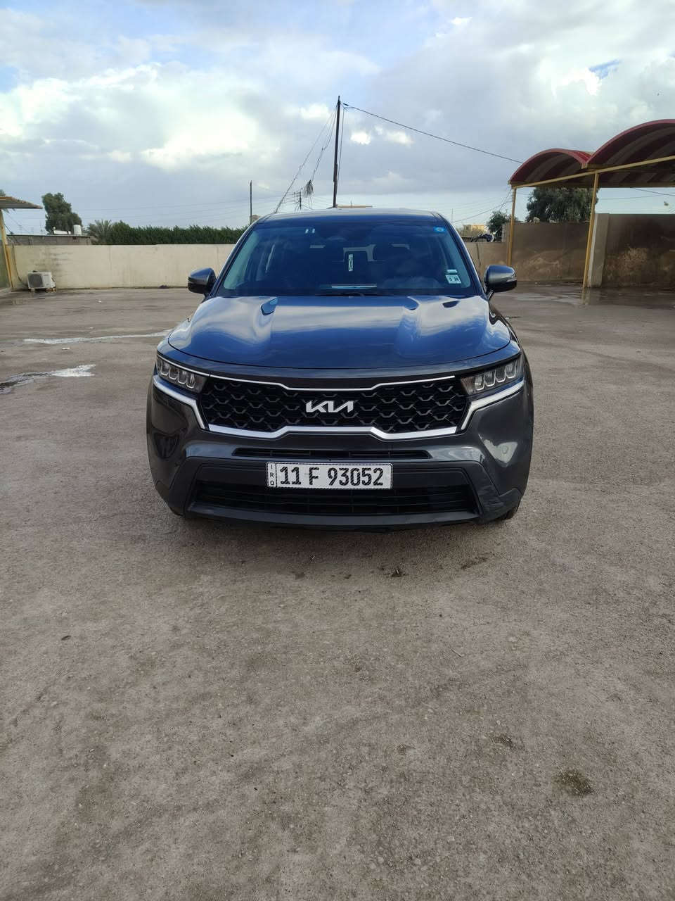 السلام عليكم سورنتو موديل 23 امريكيه حادث وباب وجاملغ  بدون دواخل سياره فورويل مكينه 2500 سبعه راكب ثلاث قطع تبريد باقي السياره كفاله عامه رادارات مكان بغداد ناحيه الراشيد الرقم *********** واتساب السعر خاص
