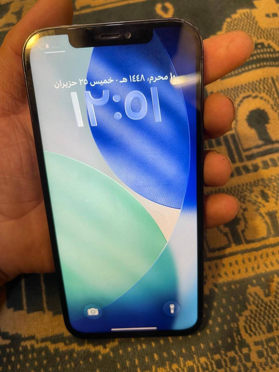 ايفون 12 برو ماكس ذاكرة 256 بطارية 100 مبدل شاشة وبطارية فيس ايدي شغال السعر 350 للتواصل***********

