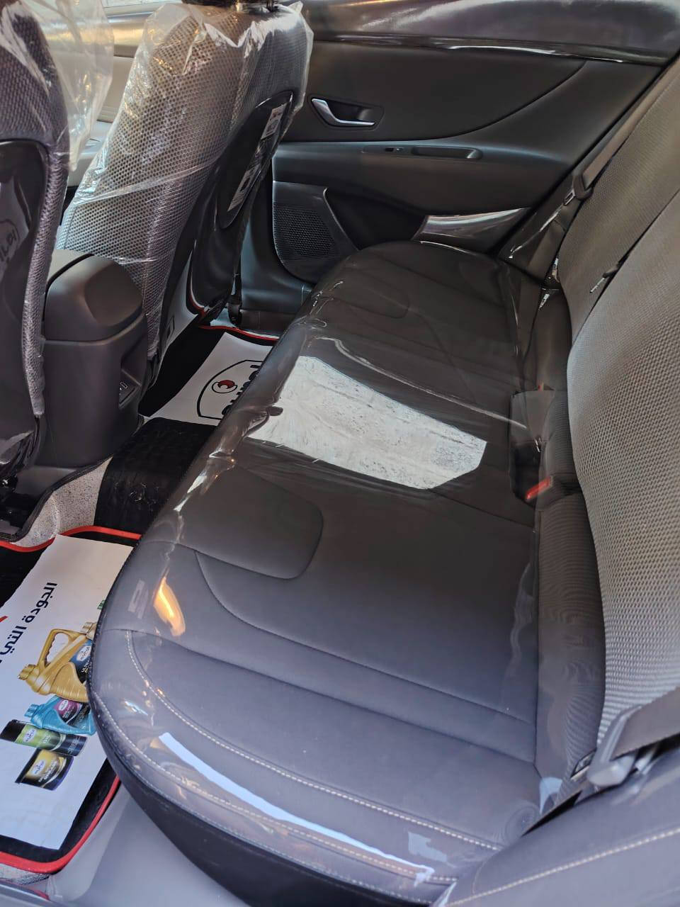 النترا هايبرد موديل 24 ماشيه 22 رقم بغداد بسمي فول مواصفات عدا الفتحه مكفوله كفاله عامه فقط بارد بالبنيد بسيط كلش دوشمه كامله للسياره بيع فقط مكاني بغداد الدوره السعر 165موبايل ***********
