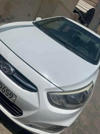 هيونداي • اكسنت • 2016 • محرك 1400 • وارد خليجي • سيارة للبيع • النجف