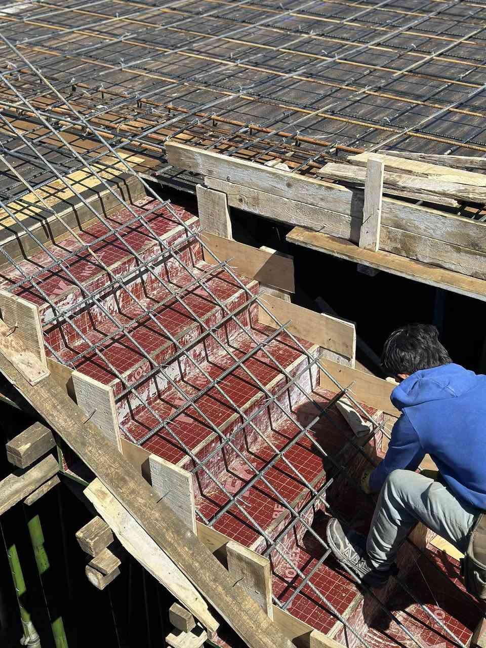 جزء من اعمال كادر مكتب تاج الهندسي
مكتب تاج الهندسي للعمارة والبناء
تصميم - تنفيذ - اشراف - مقاولات
كركوك - طريق بغداد - بداية سايدين محطة غرناطة
مهندس عمر عدنان /***********
