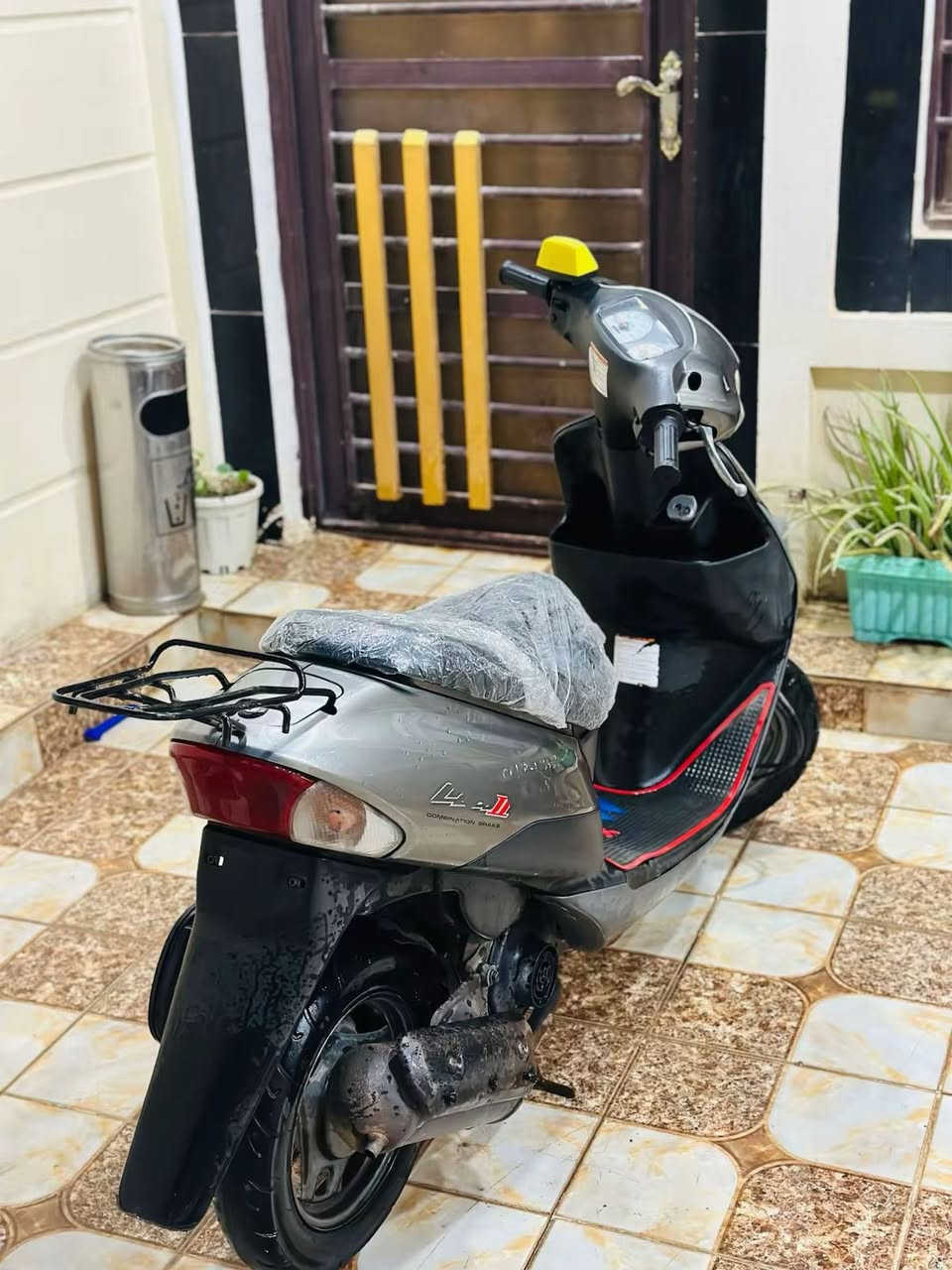 سلام عليكم درجه ساسوكي خفاش الدرجه اول فتحهه الها درجه نضيفه كفرات نضيفه الي يردها خاص العنوان تكريت

*********** سعر خاص
