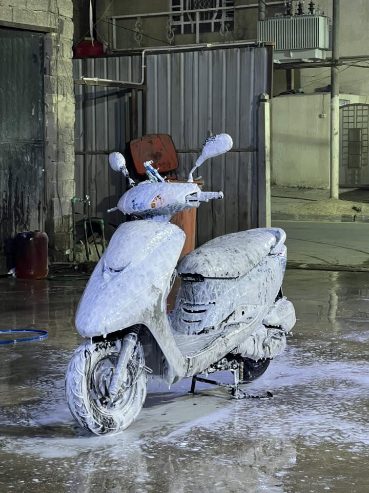 السلام عليكم بريز كابريتر نظيفة كلش جيب فيتر وافحص نكره سلف كلشي شغال600 وبيها مجال 
تواصل واتساب فقط ***********
