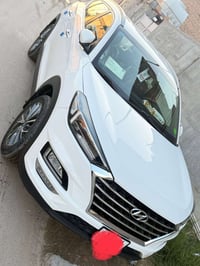 توسان 2020 خليجي  رقم بغداد الجديد بأسمي  فول مواصفات عدا البانوراما م...