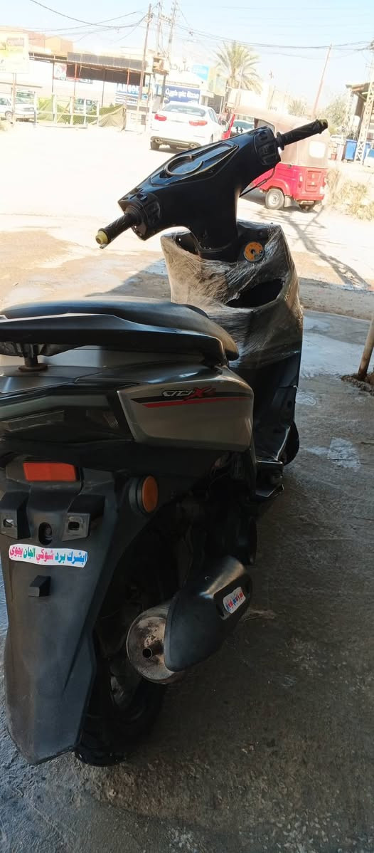 دراجه سكنز محرك يابني
نقص فقط كفر امامي للاستفسار *********** السعر 300وبيها مجال
