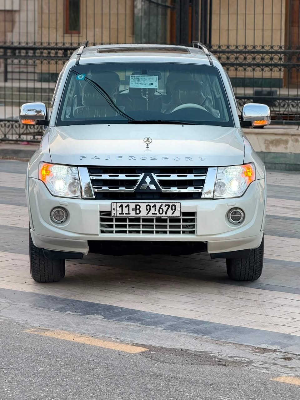 باجيرو 2010  حبتور فول مواصفات   لون ابيض صدفي حجم المحرك 3500 رقم  بغداد دولي جديده    بدون حادث  سيارةبيه صبغ جاملغ امامي وشبرين بالبنيد اثر شخوط غيره  مكفوله كفاله عامه سياره كلين عله واضع الشركه معروفه خليجي السياره جديده مال جناي فورويل نضام دفلوك كشنات كهربائي اشارة بل مري شفط تحكم ستيرن شاشه اندرويد  فتحه تبريد ثلاث قطع حساسات خلفيه زاد ثلاجه تخم تاير كير مكينه حداديه خير من الله سياره جديده لوك محرك 6السعر119اتصل  وبيك خير وتدلل ***********   مكان السياره بغداد  الكرخ
