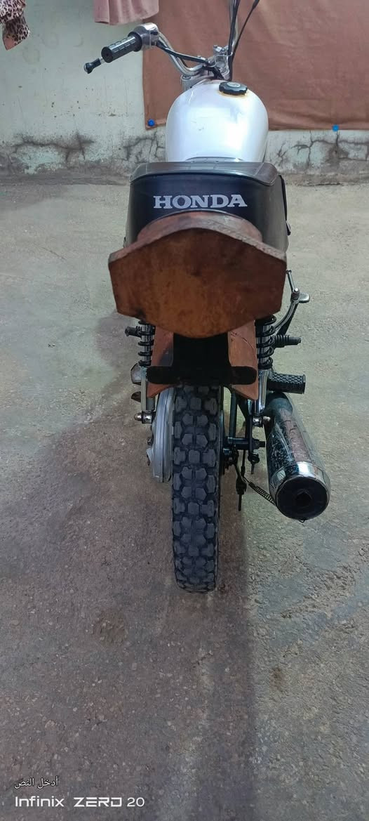 سلام عليكم مدكر ودبلات خلفيه لبيع ب 50
***********
