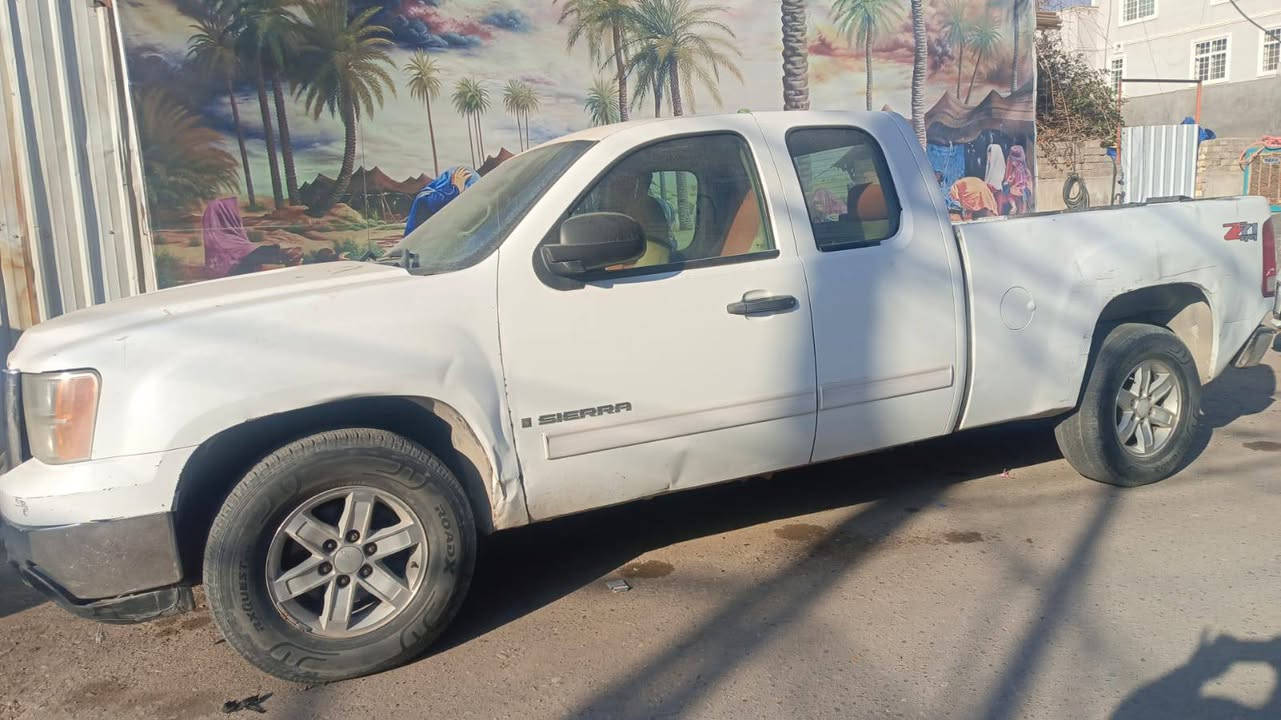 ..وجمسي سيرا رقم بغداد ........2008
مكينه 5300.... قماره وربع سنويه جديده وباسمنا مكان سياره بغداد .... الاتصال .***********…....مكلف بنشر
