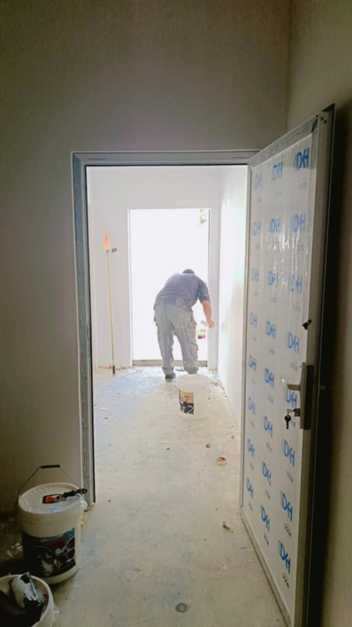 بعض  اعمالنا
الصبغ  الداخلي والخارجي🎪⛩️
كادر متخصص وبانسب الاسعار 
 يليق في بيتك 🏠
اصباغ جوتن🎨🖼️
البلاستيكي🎨🛑
البنتلايت بأنواعه🎨🌀
كادر متخصص⛑️🥋للتواصل بالخاص او الاتصال *********** @إشارة
