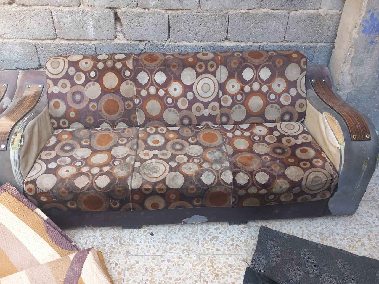 لبيع


**إذا كنت صاحب هذا الإعلان وتريد حذفه لأي سبب، رجاءا أرسل رسالة إلى الدعم الفني**