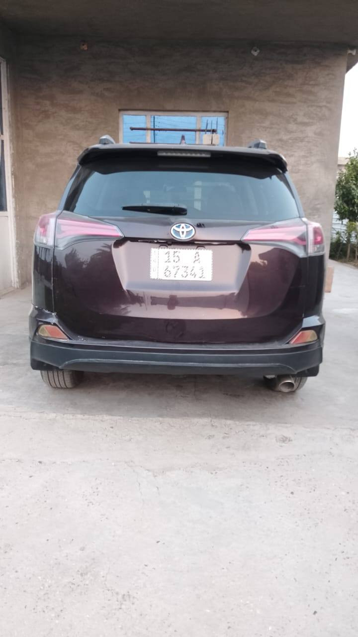 تويوتا راف فور موديل 18 رقم انكليزي سنوية جديدة انبار مكينة وكير جدد تخم تاير صبغ  عام مواصفات عادية مكان ابو غريب مراوس حسب القناعة *********** اشعندك دز خاص او واتساب
