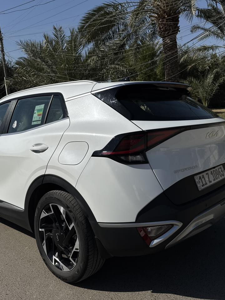 كيا سبورتج 2025 خليجي
•فول مواصفات عدا الفتحه

•داخل بيجي

•كشن مخمل

•مقاعد كهرباء + تدفئه

•كاميرات خلفيه

•حساسات اماميه + خلفيه

•درايف مود (٤ انظمه قياده ) +أوتو هولد +نظام منحدرات 

•تبريد قطعتين ،مناخ منعزل 

•هاند بريك بصمه 

•مرايا كهرباء

•ضمان ٥ سنوات شركه اگدال + بيها تبديلتين دهن مجانيه كل 
5000km

•كل غراض السياره موجوده 

•السياره اخت الزيرو ماشيه 4400km 

مكفوله من الصبغ والشخط والضربه عدا شخط واحد ممبين بالدعاميه الخلفيه موضح بالصور

السعر ٢٤٥$ وبيها مجال بسيط كلش

للتواصل ***********
