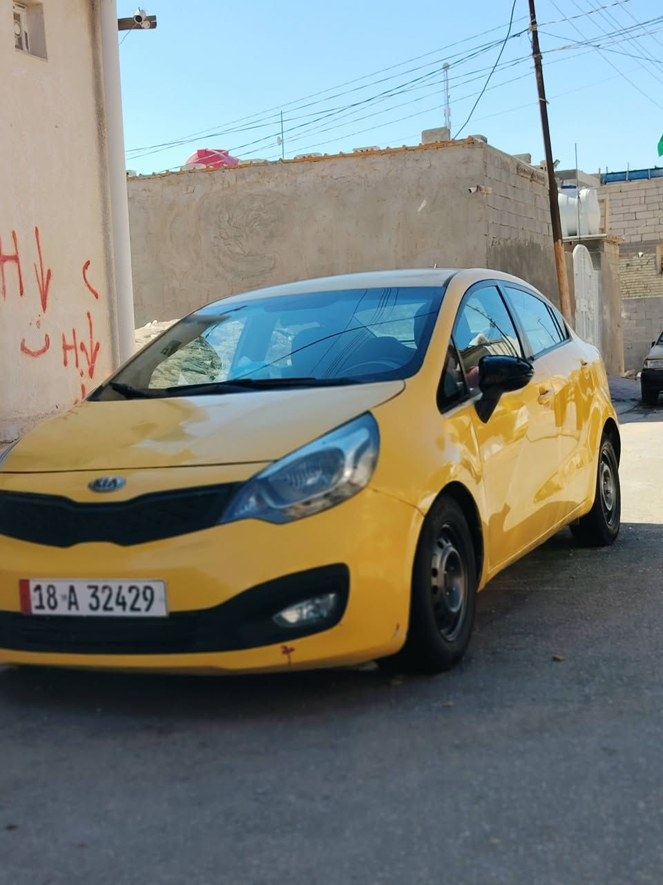 اسلام عليكم كيه ريو مديل 13 خليجي رقمها بابل نگليزي مكفوله ماعده چاملغ جهت الصايق بي ضربه خفيفه والباقي مكفول اول صبغه الها محرك +گير +تبريد +حداديه تخم تاير كله مكفول سياره تحكمات هواي بيها شاير بالمري سياره بكربلاء وراعيها يريد مداور ***********ابو حيدر

